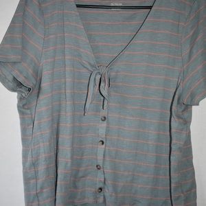 American Eagle crop top